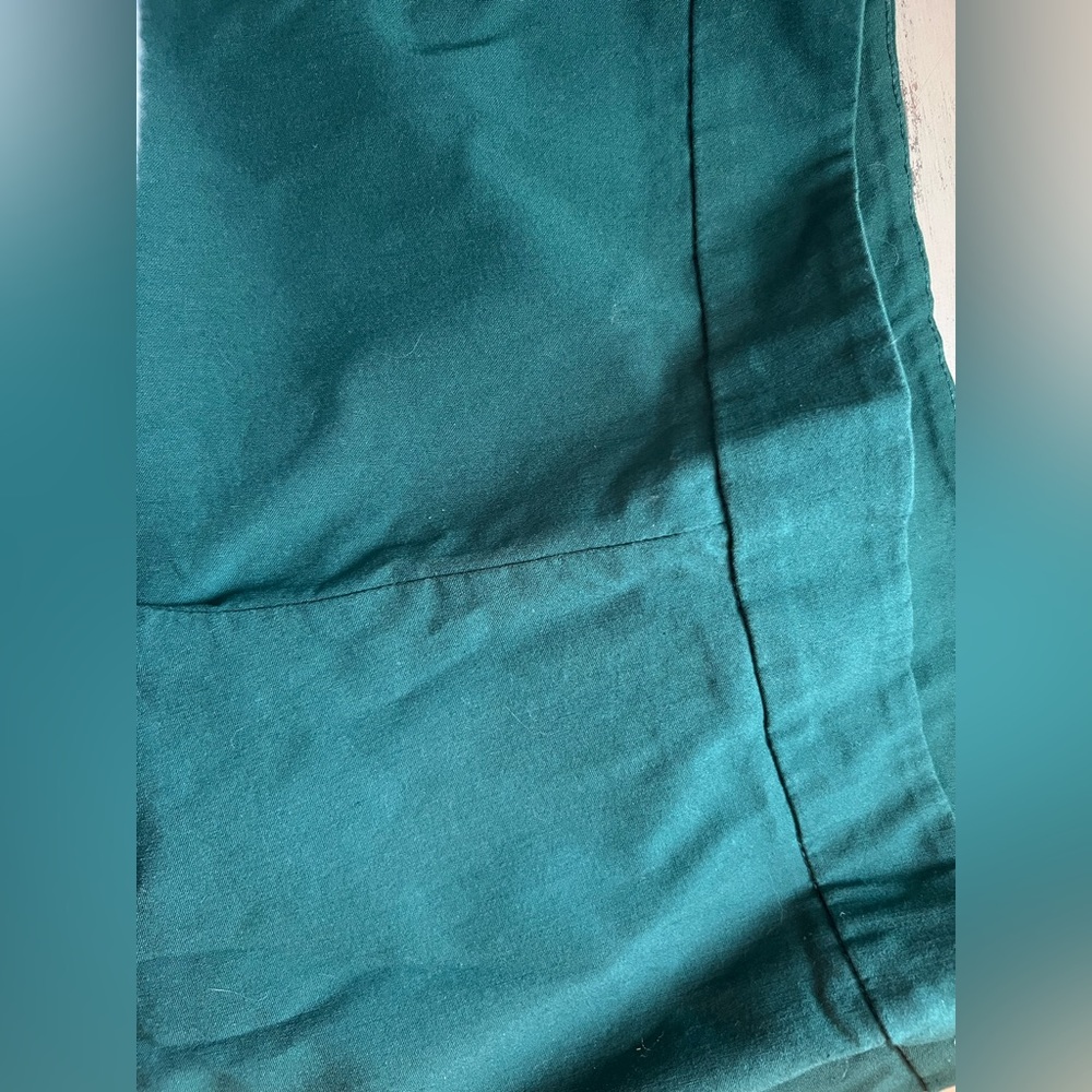Green Capri Fitted Pants